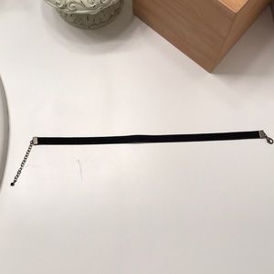 Black velvet choker